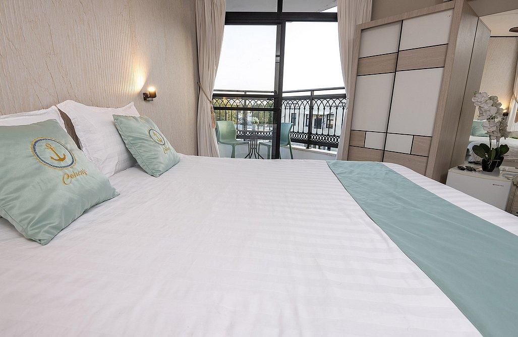 91699 דירת אירוח זוגית עם מרפסת וגקוזי פנימי, הפנטהאוז של תל אביב, צימר  בתל אביב צימרים - Zimer 4 U