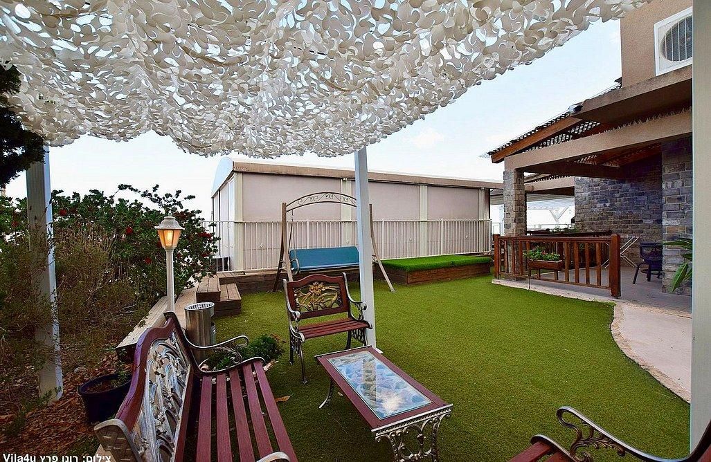 92085 מתחם החוץ המשקיף לכנרת, סלו מול הכנרת - מתחם בוטיק יוקרתי לקהל הדתי, צימר  בנוף כנרת צימרים - Zimer 4 U