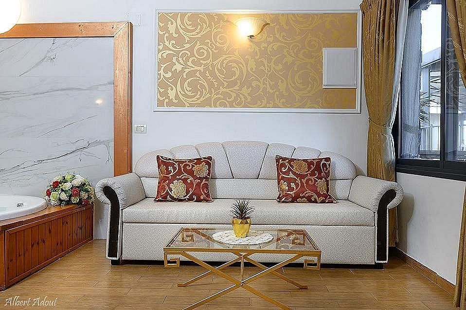 92116 סווטית אזמרה, סלו מול הכנרת - מתחם בוטיק יוקרתי לקהל הדתי, צימר  בנוף כנרת צימרים - Zimer 4 U