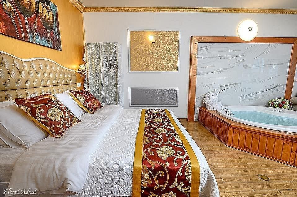 92123 סווטית אזמרה, סלו מול הכנרת - מתחם בוטיק יוקרתי לקהל הדתי, צימר  בנוף כנרת צימרים - Zimer 4 U