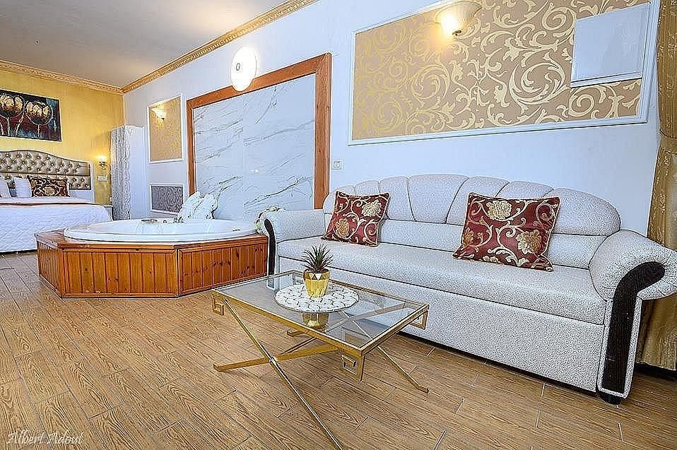 92125 סווטית אזמרה, סלו מול הכנרת - מתחם בוטיק יוקרתי לקהל הדתי, צימר  בנוף כנרת צימרים - Zimer 4 U