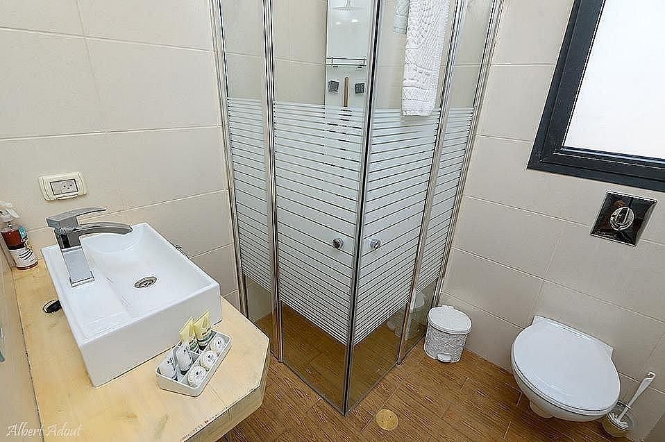 92131 סוויטת הלל, סלו מול הכנרת - מתחם בוטיק יוקרתי לקהל הדתי, צימר  בנוף כנרת צימרים - Zimer 4 U