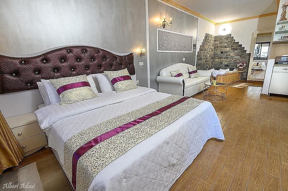 92136 סוויטת הלל, סלו מול הכנרת - מתחם בוטיק יוקרתי לקהל הדתי, צימר  בנוף כנרת צימרים - Zimer 4 U