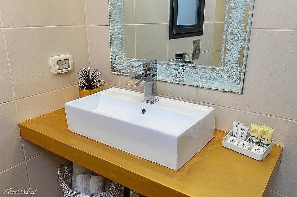 92147 סוויטת שיר, סלו מול הכנרת - מתחם בוטיק יוקרתי לקהל הדתי, צימר  בנוף כנרת צימרים - Zimer 4 U