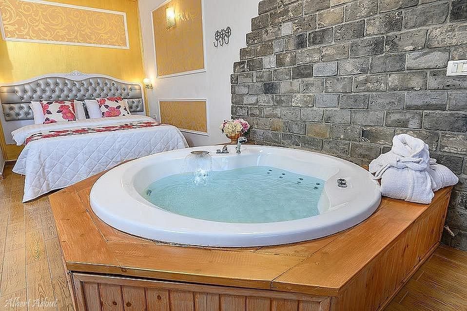 92154 סוויטת שיר, סלו מול הכנרת - מתחם בוטיק יוקרתי לקהל הדתי, צימר  בנוף כנרת צימרים - Zimer 4 U