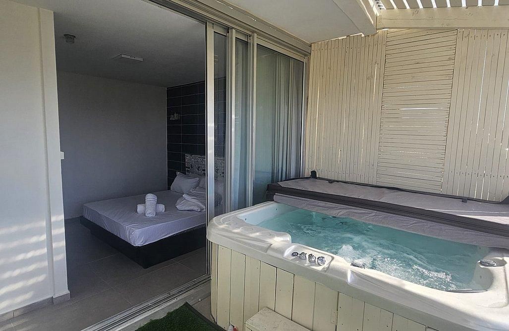 92440 סוויטת חוף, סיאסטה באכזיב, צימר  באכזיב צימרים - Zimer 4 U