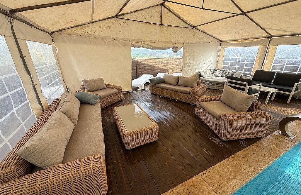 92512 הבריכה בחורף, נחלים בקתות בטבע, צימר  ביבנאל צימרים - Zimer 4 U