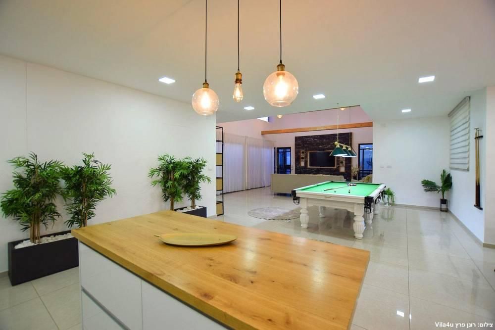 92519 גלריה כללית, סוויטות גולד רויאל, צימר  בחוסן צימרים - Zimer 4 U