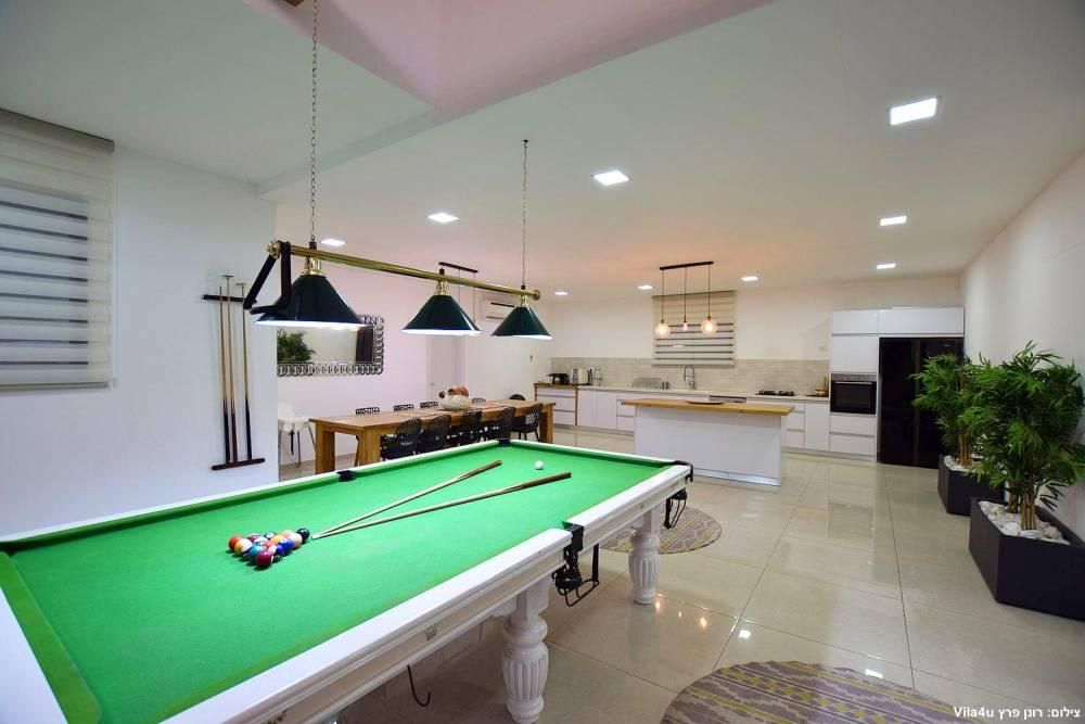 92528 גלריה כללית, סוויטות גולד רויאל, צימר  בחוסן צימרים - Zimer 4 U