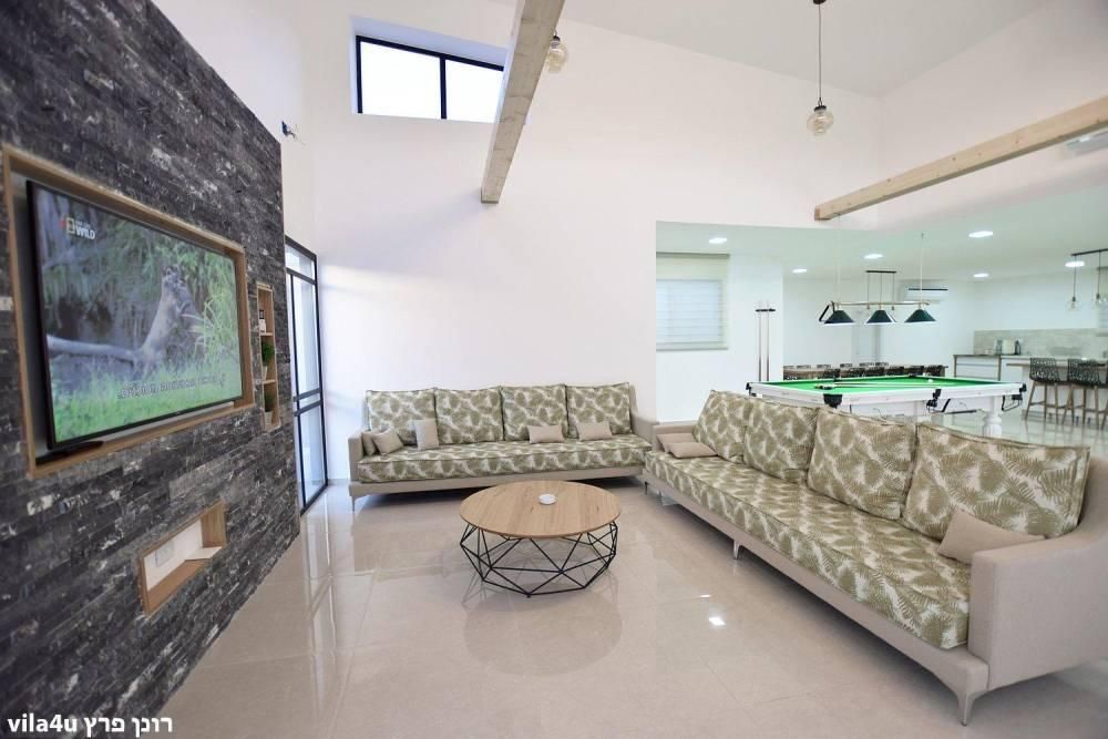 92542 גלריה כללית, סוויטות גולד רויאל, צימר  בחוסן צימרים - Zimer 4 U