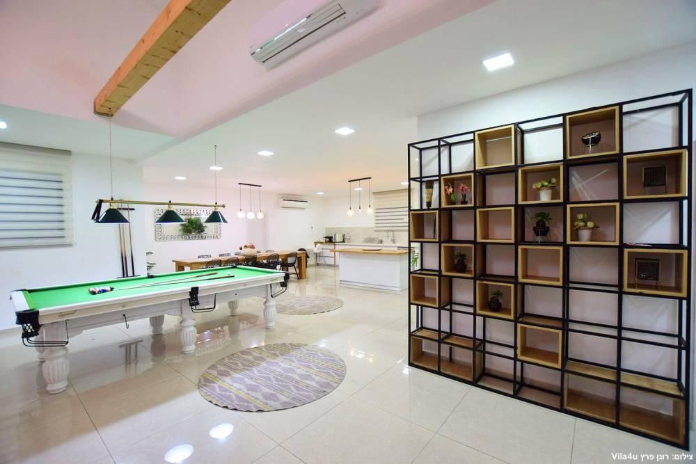 92561 גלרית פנים, סוויטות גולד רויאל, צימר  בחוסן צימרים - Zimer 4 U