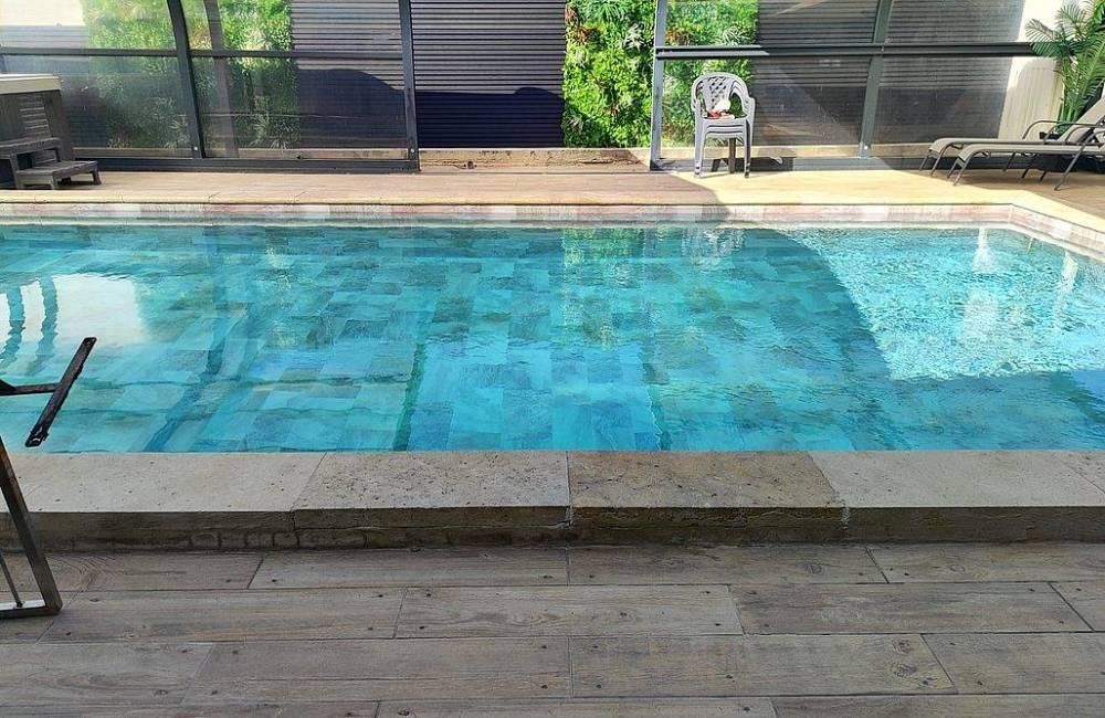 92566 גלריה חיצונית, סוויטות גולד רויאל, צימר  בחוסן צימרים - Zimer 4 U