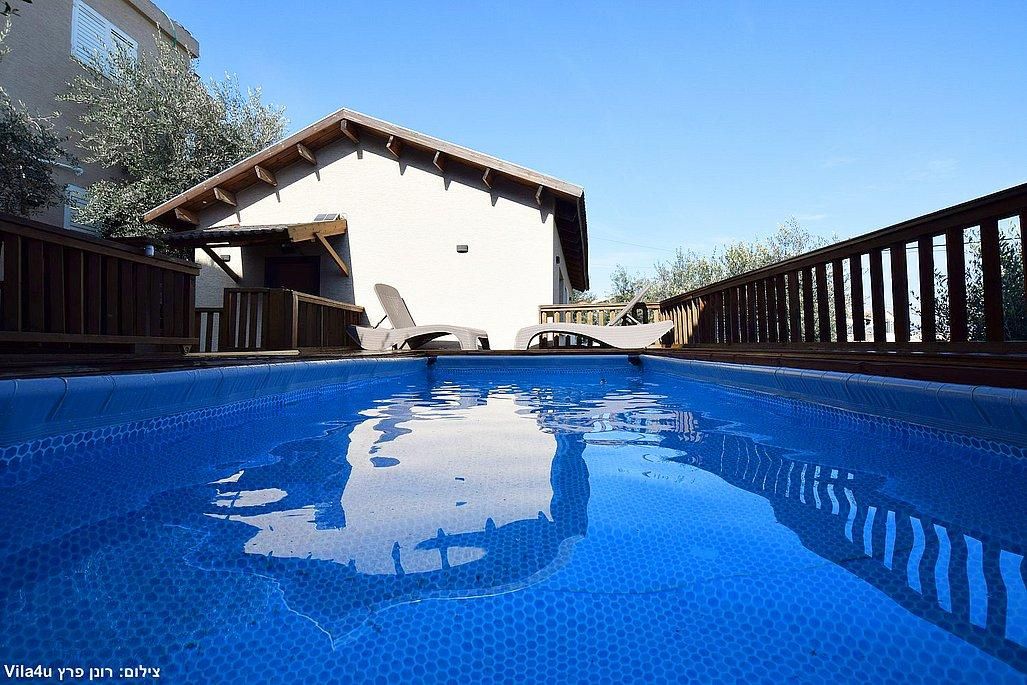 92648 המתחם החיצוני, יהלום - סוויטת בוטיק, צימר  בדלתון צימרים - Zimer 4 U