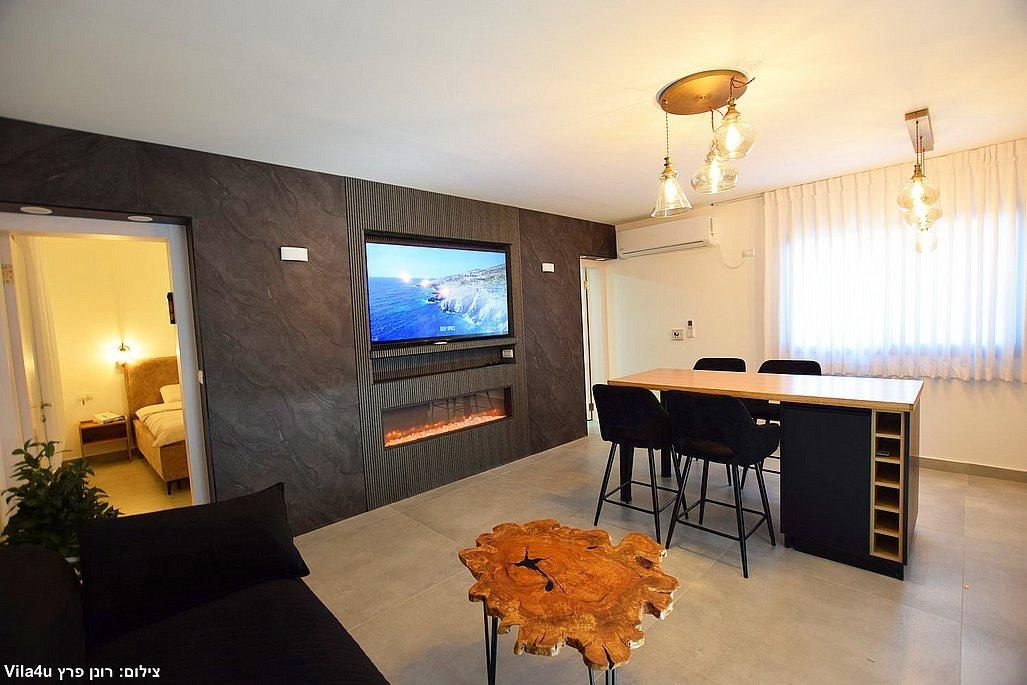 92662 המתחם הפנימי, יהלום - סוויטת בוטיק, צימר  בדלתון צימרים - Zimer 4 U