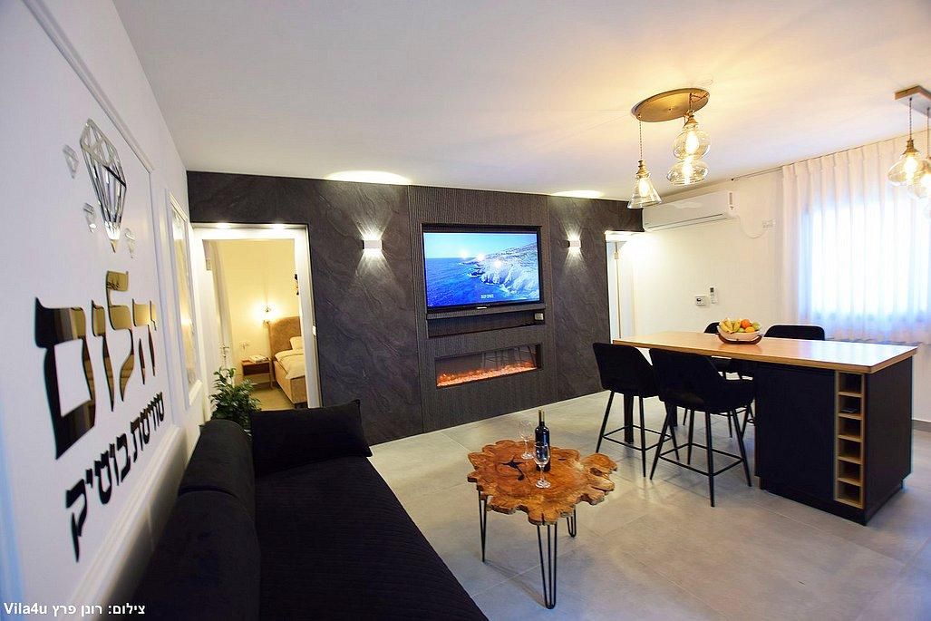 92663 המתחם הפנימי, יהלום - סוויטת בוטיק, צימר  בדלתון צימרים - Zimer 4 U