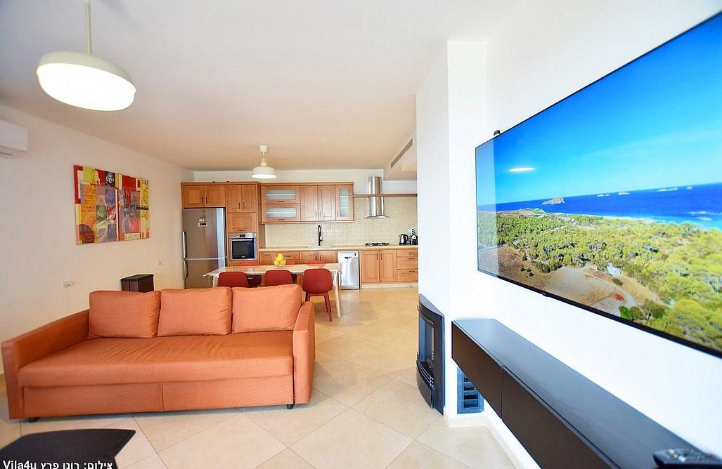 92718 גלריה כללית, מלרוז על הכנרת, צימר  במגדל צימרים - Zimer 4 U