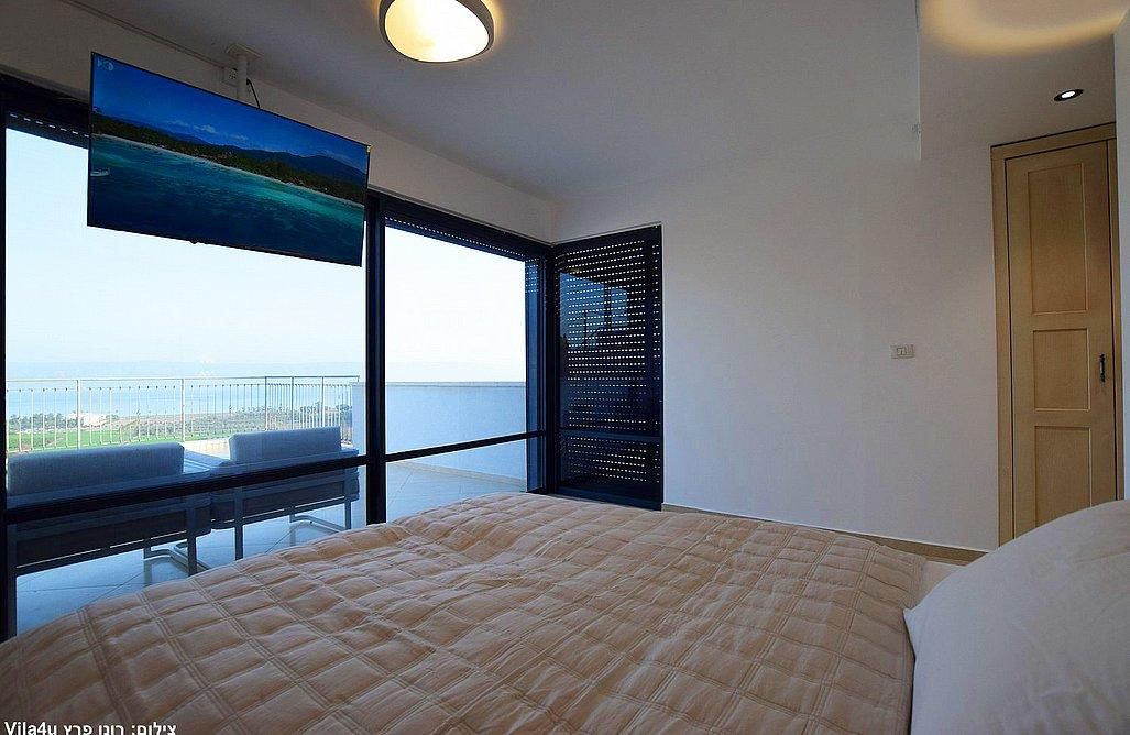 92752 מתחם פנימי, מלרוז על הכנרת, צימר  במגדל צימרים - Zimer 4 U