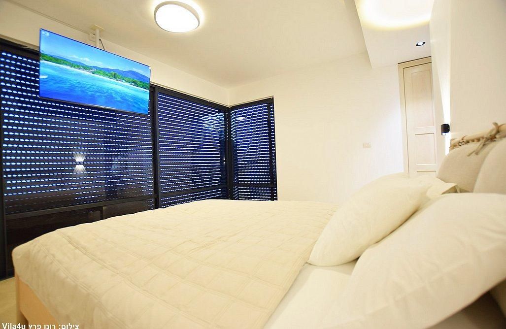 92759 מתחם פנימי, מלרוז על הכנרת, צימר  במגדל צימרים - Zimer 4 U