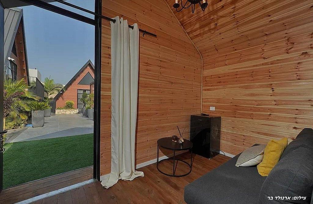 92799 גלריה כללית, סוויטות קמפניה נירה - Campagna Nera, צימר  בירכא צימרים - Zimer 4 U