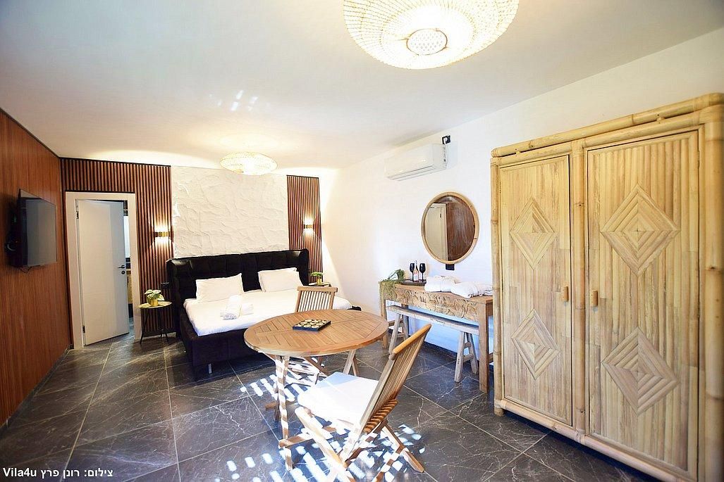 92830 גלריה כללית, רפאל רויאל, צימר  בשתולה צימרים - Zimer 4 U