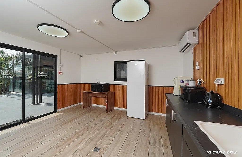 92898 גלרית חוץ, סוויטות קמפניה נירה - Campagna Nera, צימר  בירכא צימרים - Zimer 4 U