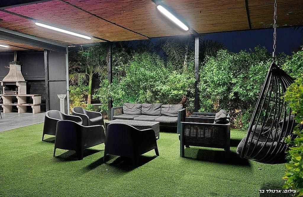 92946 גלרית חוץ, סוויטות קמפניה נירה - Campagna Nera, צימר  בירכא צימרים - Zimer 4 U