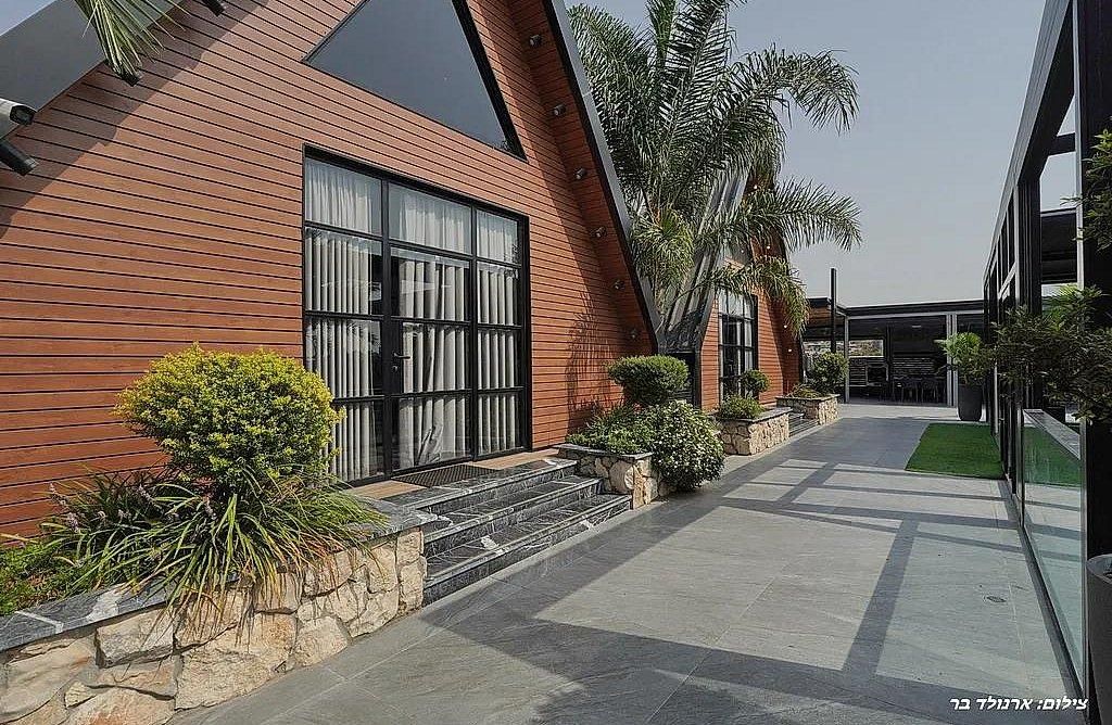 92983 גלרית חוץ, סוויטות קמפניה נירה - Campagna Nera, צימר  בירכא צימרים - Zimer 4 U