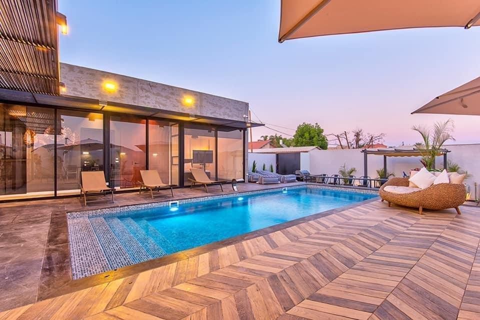 93198 גלריה כללית, סוויטת סקיי מון, צימר  בעמק חפר צימרים - Zimer 4 U