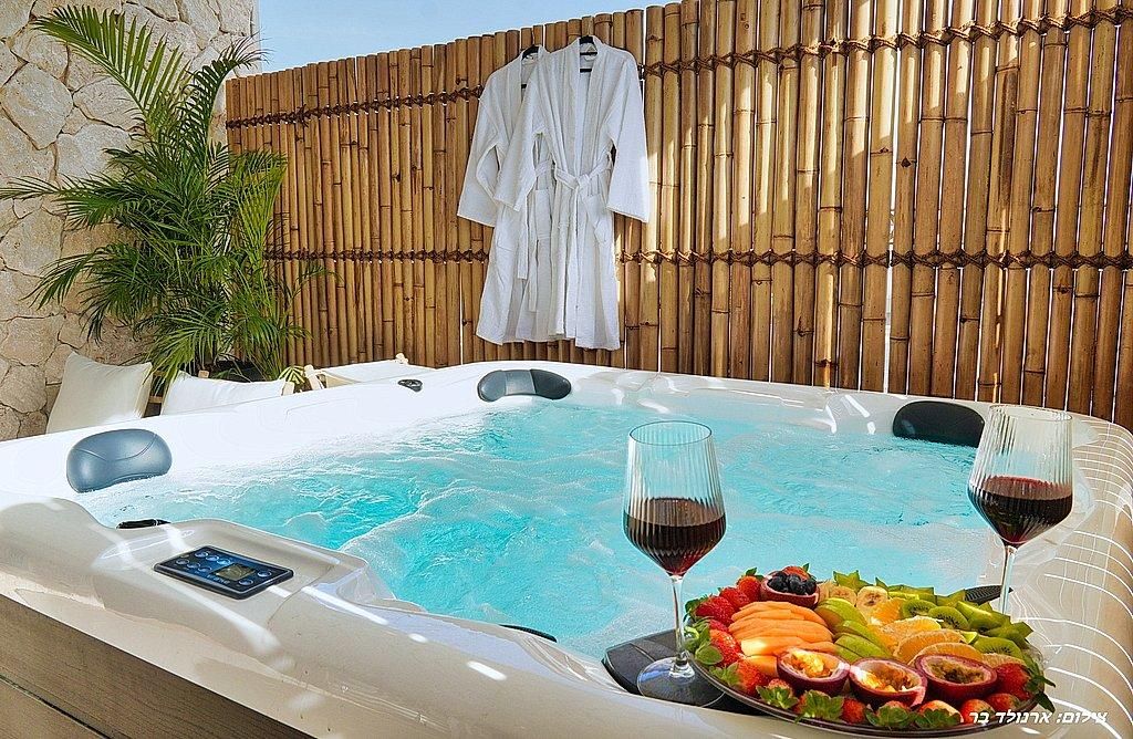 93343 Sienna Suite, סוויטות שילו - Shilo Suites, צימר  במשמר הירדן צימרים - Zimer 4 U