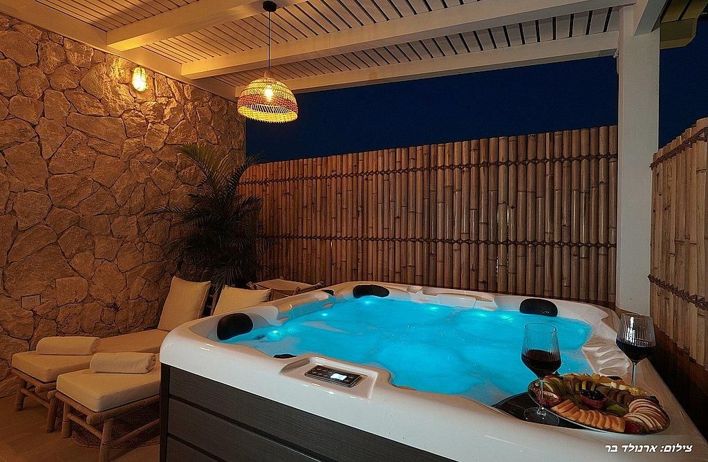 93350 Sienna Suite, סוויטות שילו - Shilo Suites, צימר  במשמר הירדן צימרים - Zimer 4 U