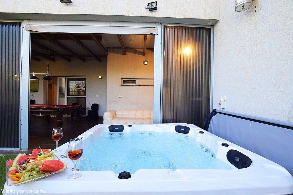 93390 מתחם החצר, סוויטת אטואל, צימר  בשדה אליעזר צימרים - Zimer 4 U