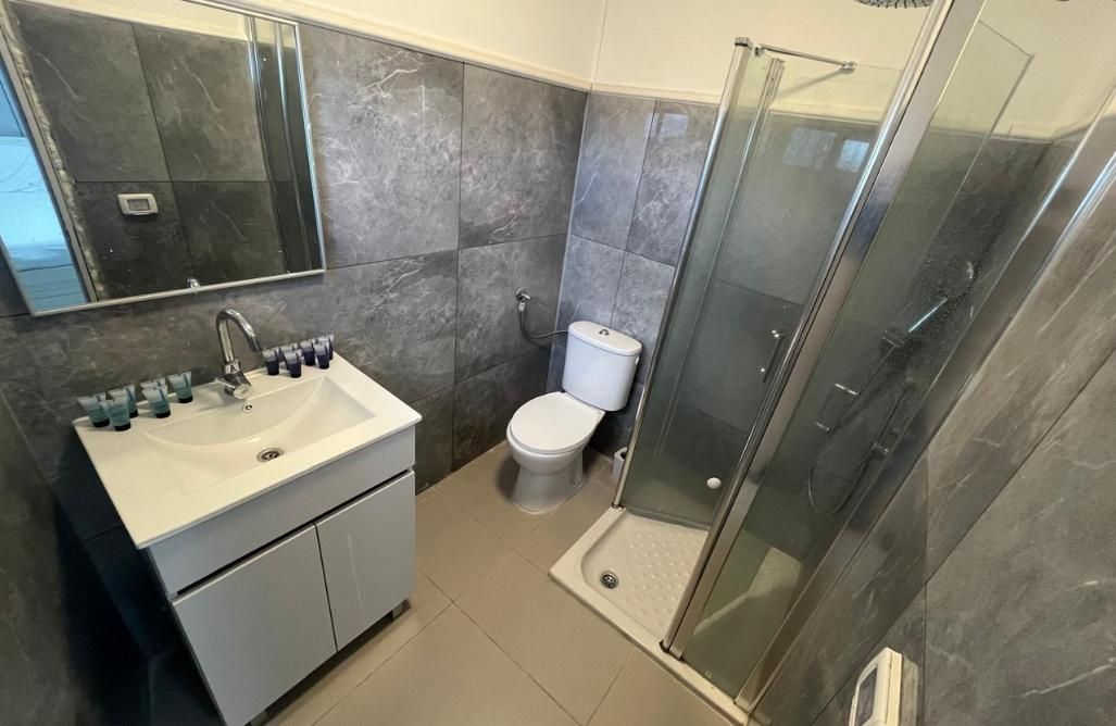 93503 פנים החדרים, סוויטות גולדן R, צימר  בעבדון צימרים - Zimer 4 U