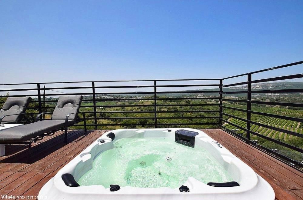 93517 מתחם חיצוני משותף לסוויטות, סוויטות אמור בגליל, צימר  באבן מנחם צימרים - Zimer 4 U