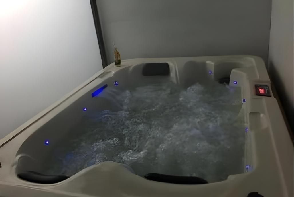 93535 גלריה כללית, לני - צימר יוקרתי בצפון, צימר  בקרית שמונה צימרים - Zimer 4 U