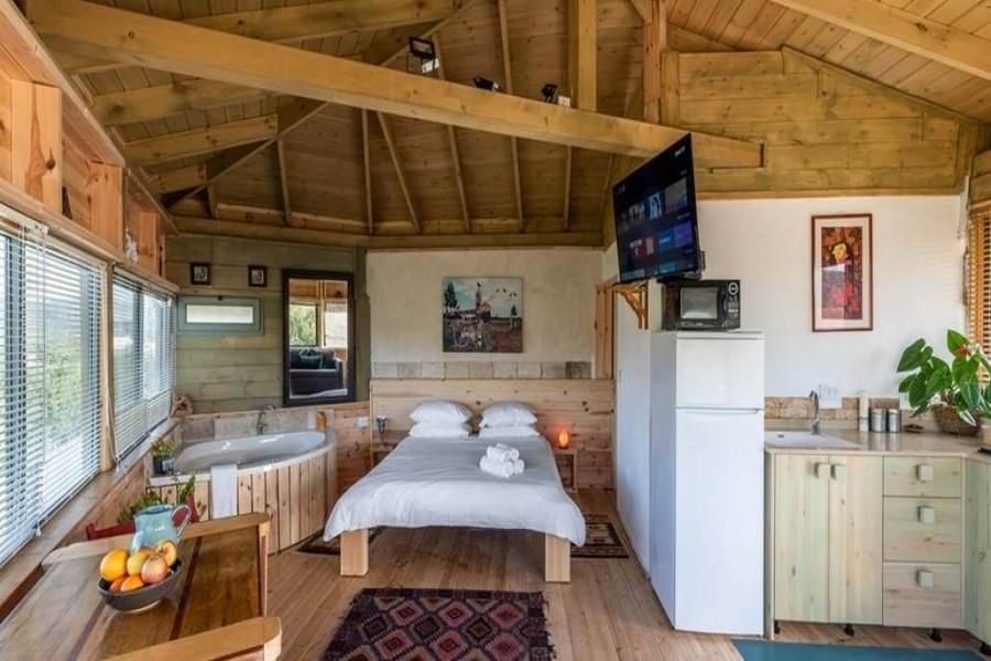 93568 בקתת טל, שיר החורש, צימר  בשומרה צימרים - Zimer 4 U