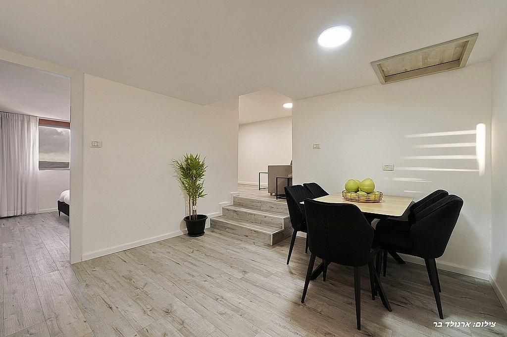 93694 פנים הסוויטות, אחוזת הלל, צימר  במנות צימרים - Zimer 4 U