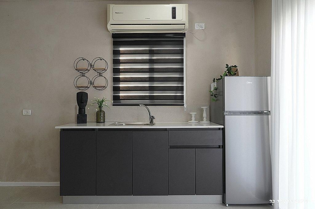 93699 פנים הסוויטות, אחוזת הלל, צימר  במנות צימרים - Zimer 4 U