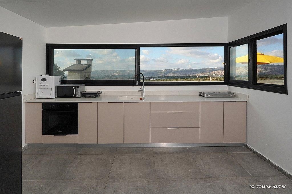 93716 מטבח וחדר האוכל המשותף, אחוזת הלל, צימר  במנות צימרים - Zimer 4 U