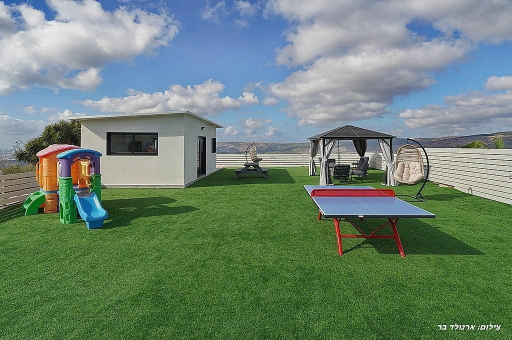 93731 מתחם חיצוני, אחוזת הלל, צימר  במנות צימרים - Zimer 4 U