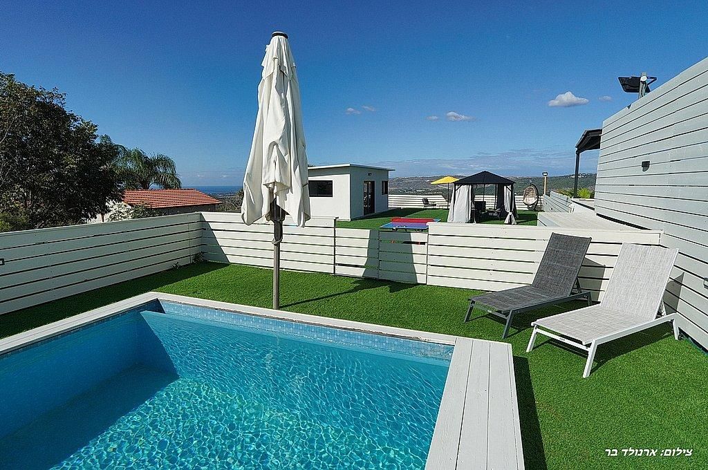 93742 מתחם חיצוני, אחוזת הלל, צימר  במנות צימרים - Zimer 4 U