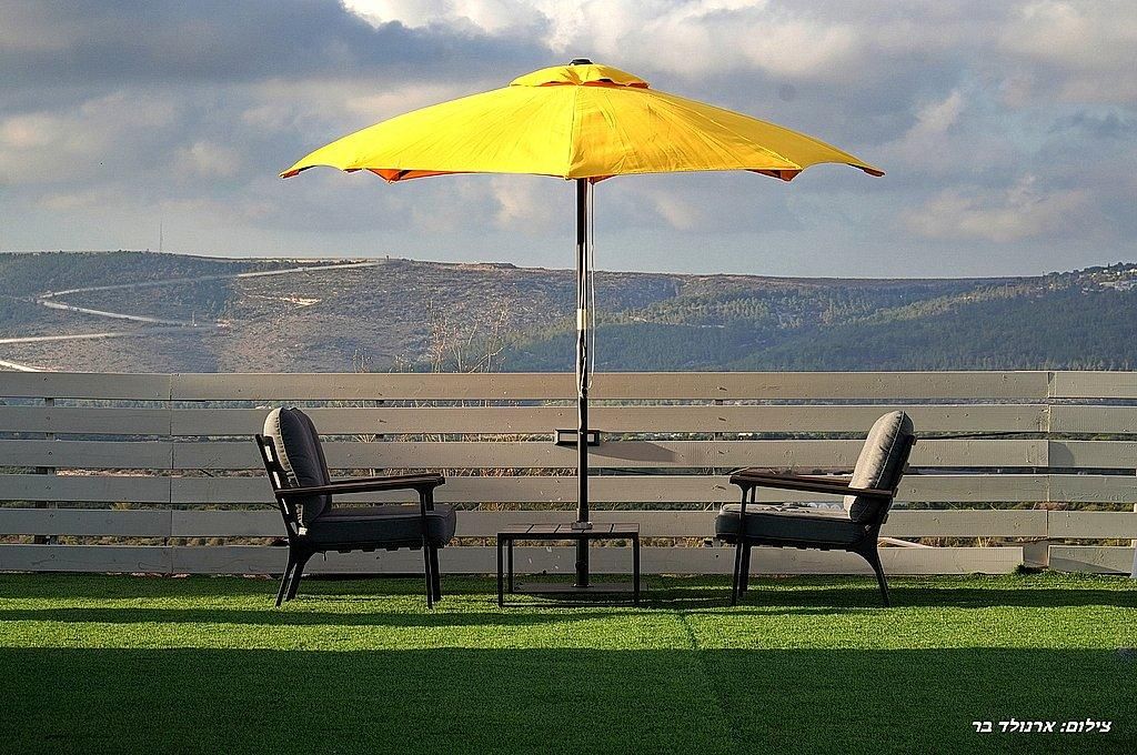 93744 מתחם חיצוני, אחוזת הלל, צימר  במנות צימרים - Zimer 4 U