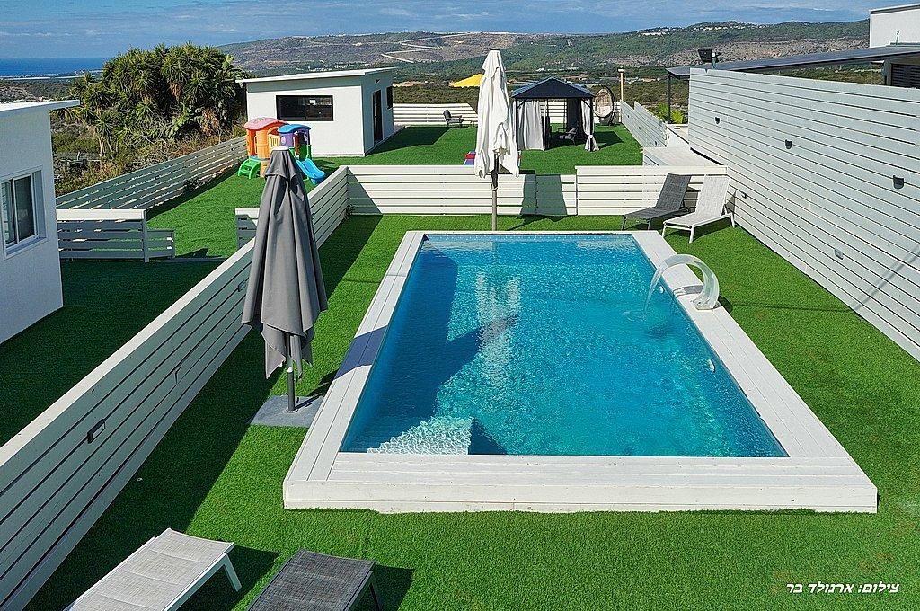 93746 מתחם חיצוני, אחוזת הלל, צימר  במנות צימרים - Zimer 4 U