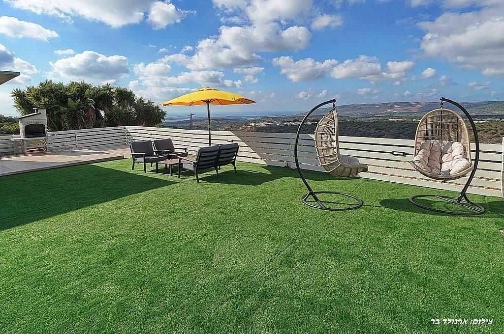 93747 מתחם חיצוני, אחוזת הלל, צימר  במנות צימרים - Zimer 4 U