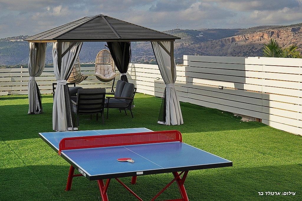 93750 מתחם חיצוני, אחוזת הלל, צימר  במנות צימרים - Zimer 4 U