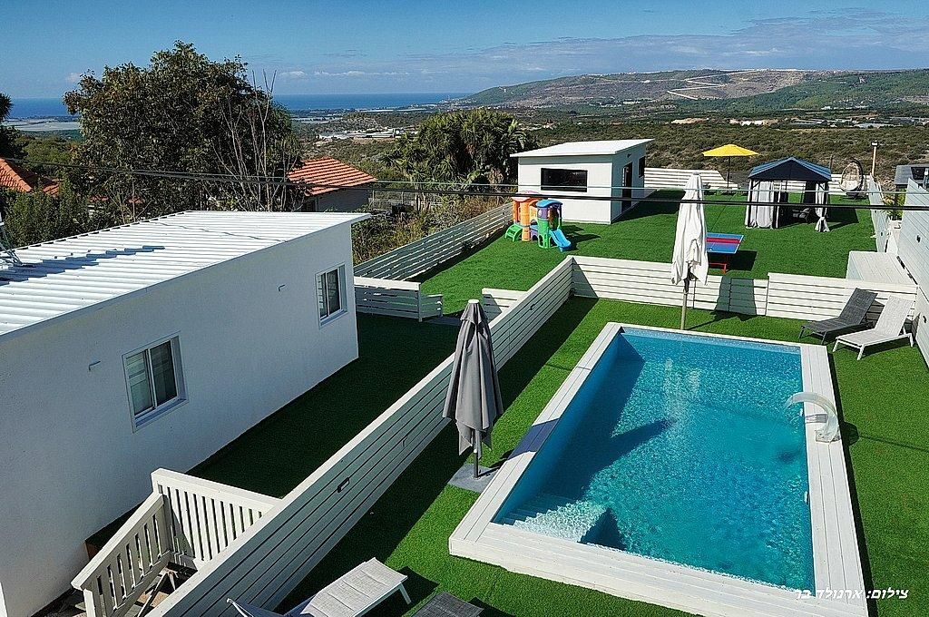 93751 מתחם חיצוני, אחוזת הלל, צימר  במנות צימרים - Zimer 4 U