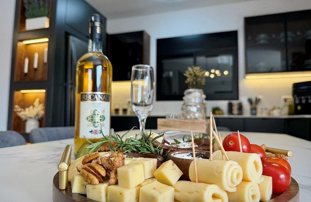 93926 פנים המתחם והסוויטות, אדינביל בגליל, צימר  בירכא צימרים - Zimer 4 U