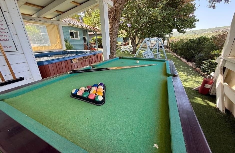 94024 מתחם חיצוני, צימרים בצל האלון, צימר  בפקיעין החדשה צימרים - Zimer 4 U