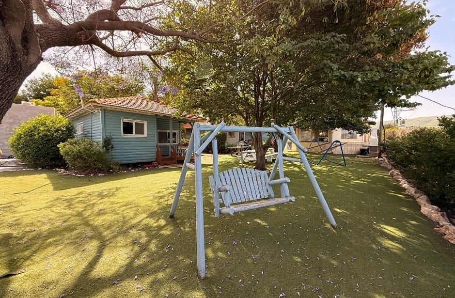 94034 מתחם חיצוני, צימרים בצל האלון, צימר  בפקיעין החדשה צימרים - Zimer 4 U