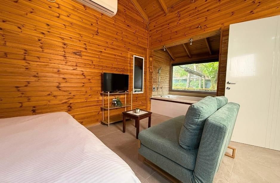 94070 צימר אהבה, צימרים בצל האלון, צימר  בפקיעין החדשה צימרים - Zimer 4 U