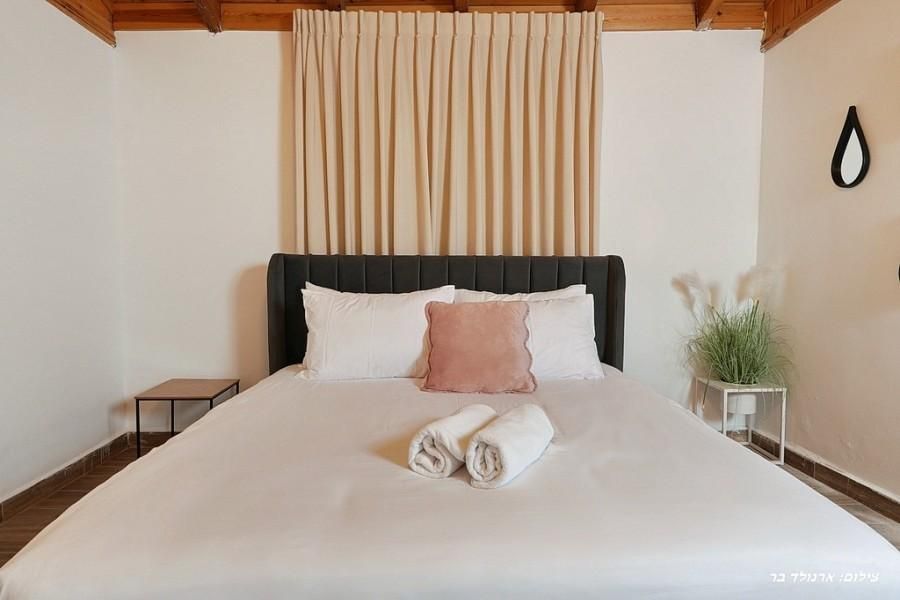 94189 גלריה כללית, אחוזת נוף אכזיב, צימר  במנות צימרים - Zimer 4 U